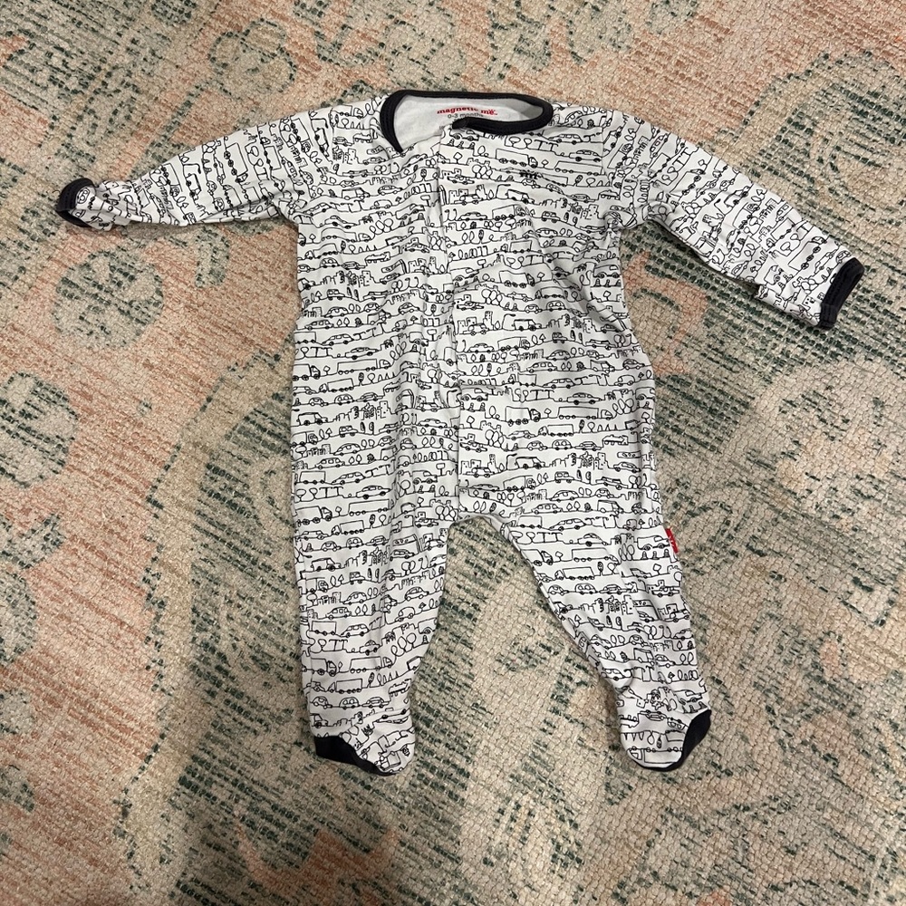 Magnetic Me pajamas 0-3 months